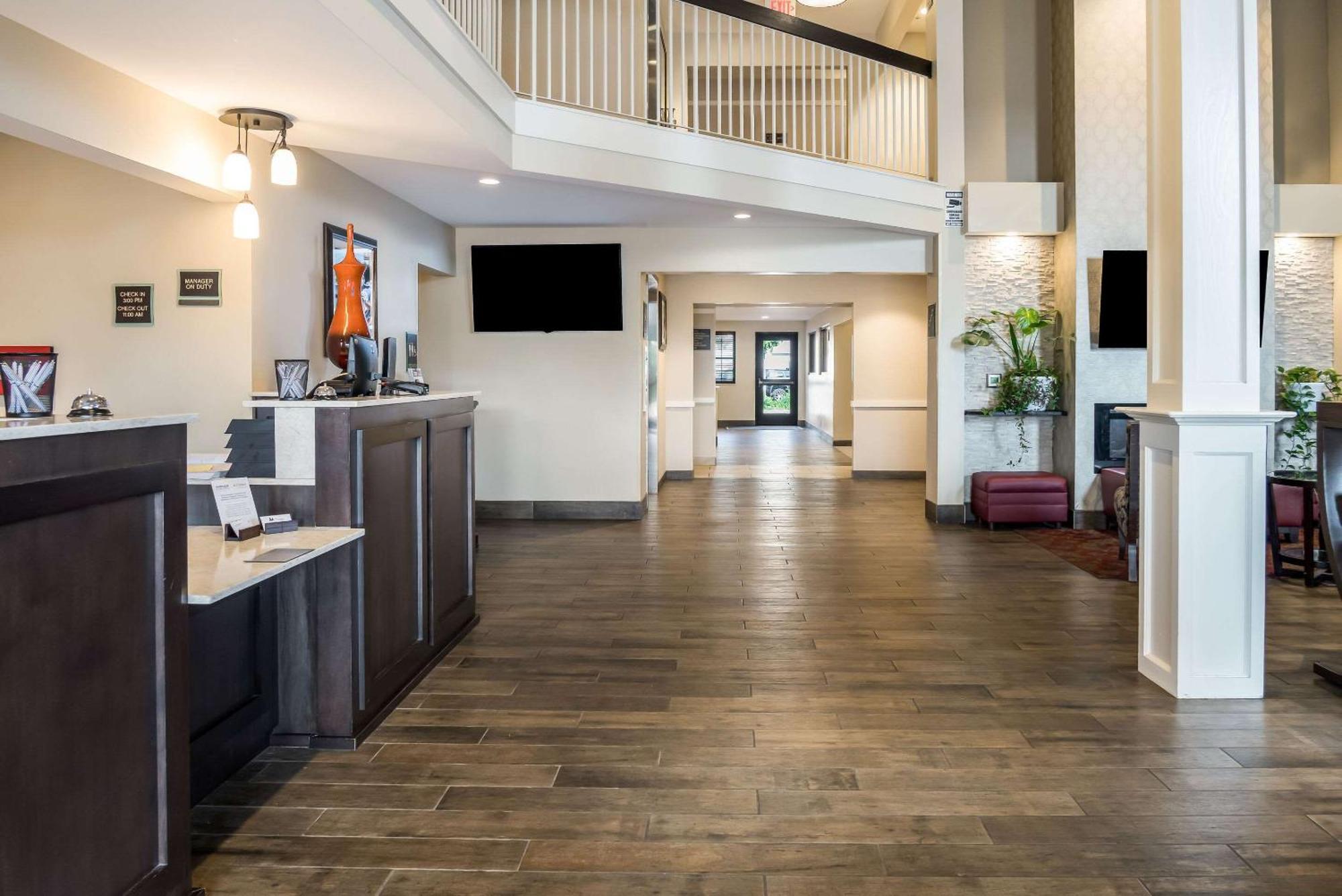 Country Inn & Suites By Radisson, Grandville-Grand Rapids West, Mi Buitenkant foto